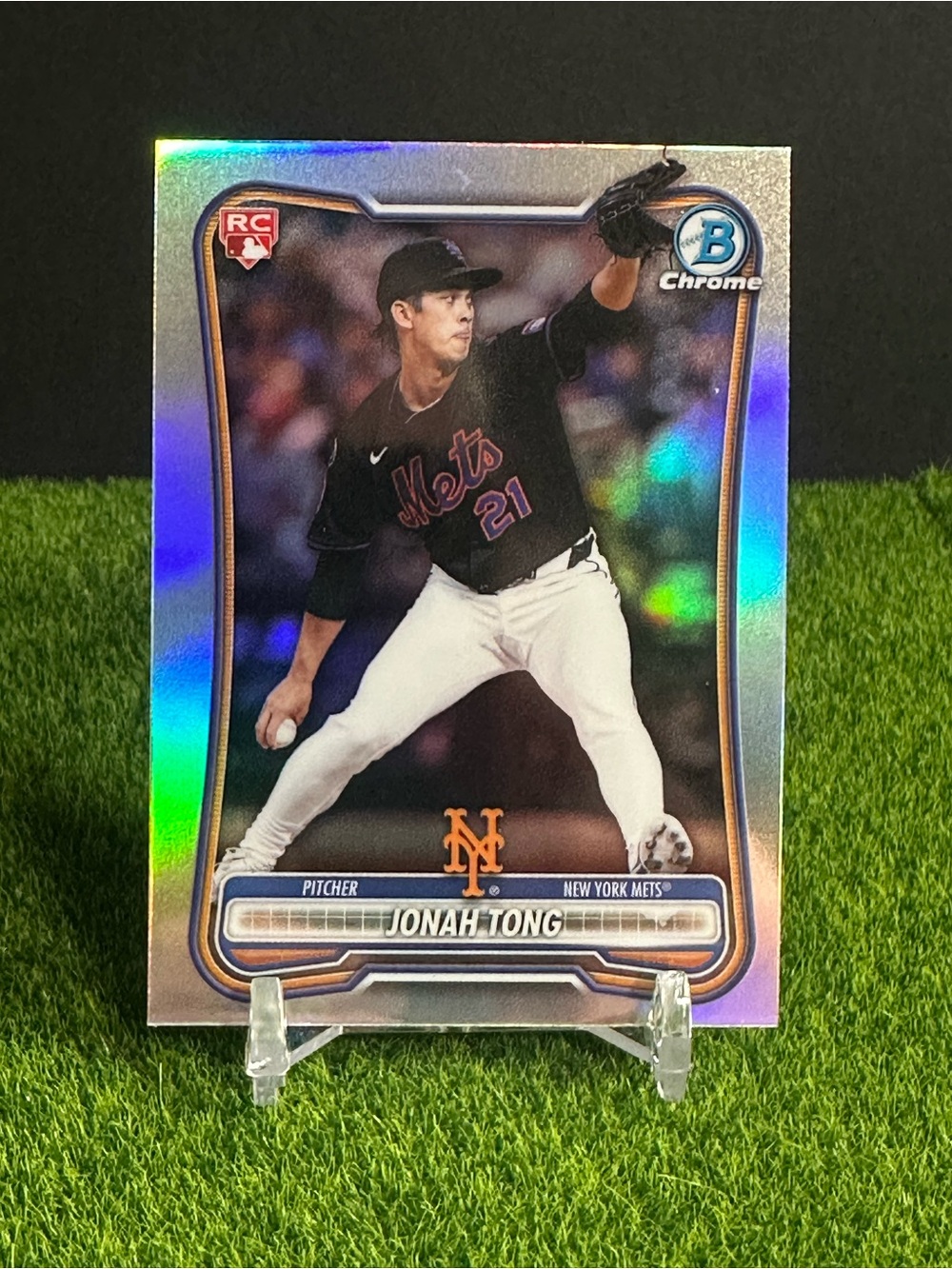 Jonah Tong 2026 Bowman Chrome Red Logo Rookie Variation #65 RC